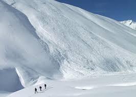 Les formations Neige et Avalanches proposées par notre club image article