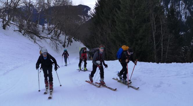 Nos jeunes au Grand Parcours de ski de rando alpine à Arêches-Beaufort image article