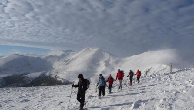 Week-end raquette et ski nordique dans le Cantal image article